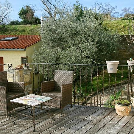 איזולה Apartment Dezo Istria מראה חיצוני תמונה